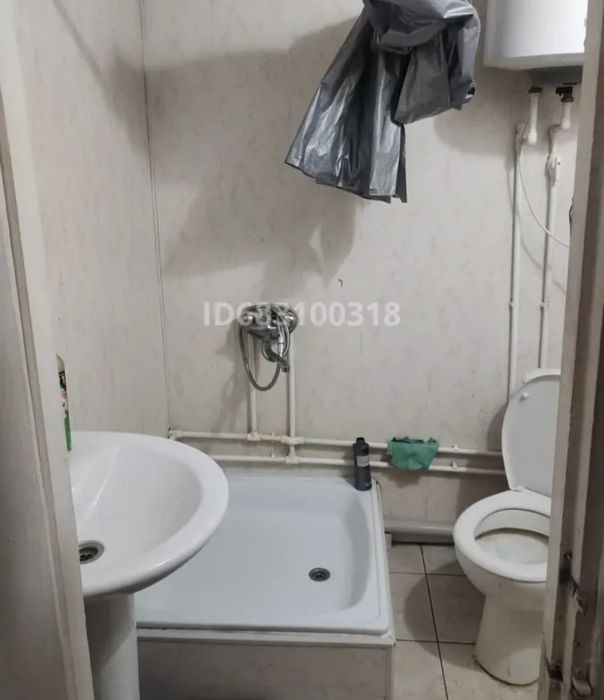 Продаётся комната по Елемесова 67