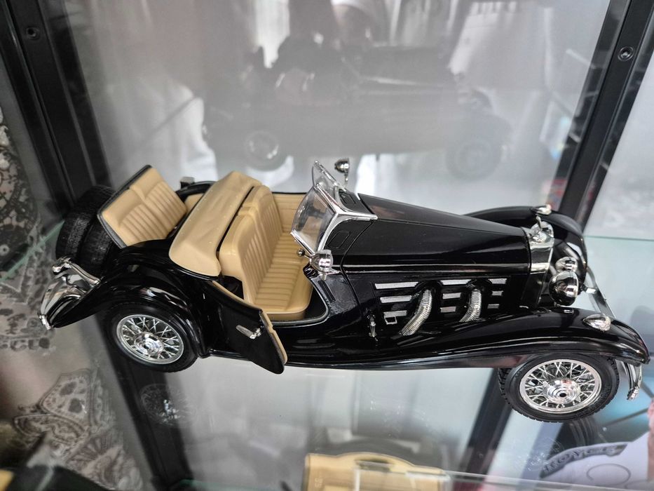 Bburago 1:20 Mercedes Benz 500k