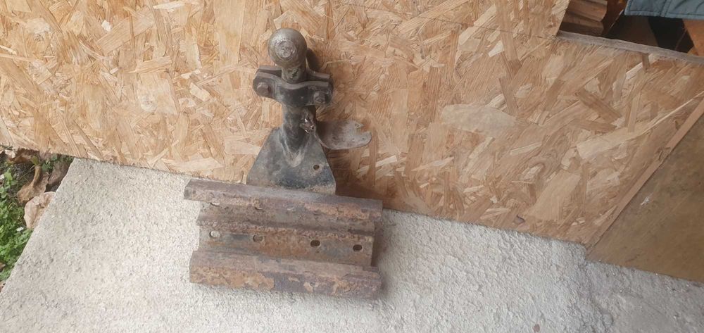 Продавам тегличи два броя