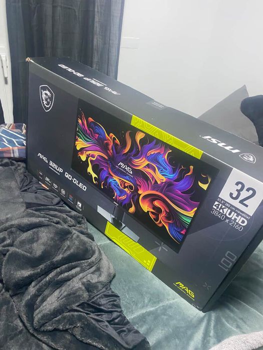 Monitor MSI mac 321up