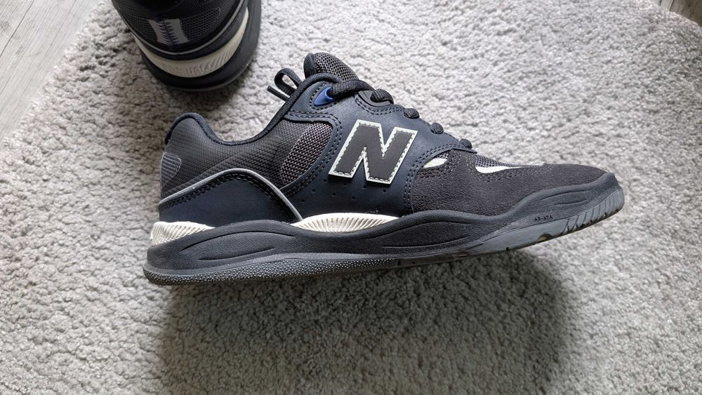 Маратонки New Balance SportStyle NM1010UR Черни размер 41.5