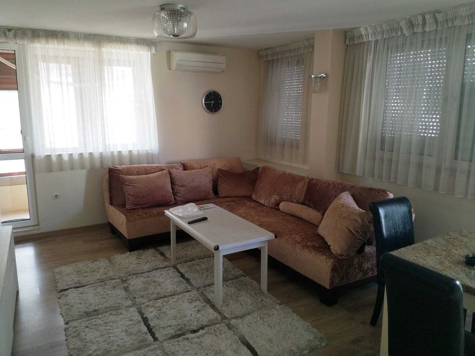 Дава се под наем Двустаен апартамент в Пловдив, Кършияка - 65 кв.м за 459 € - Снимка #2