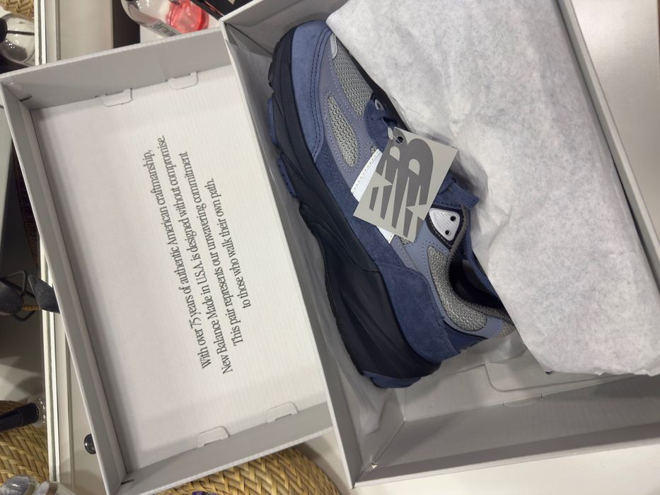 Кроссовки new balance 990v6