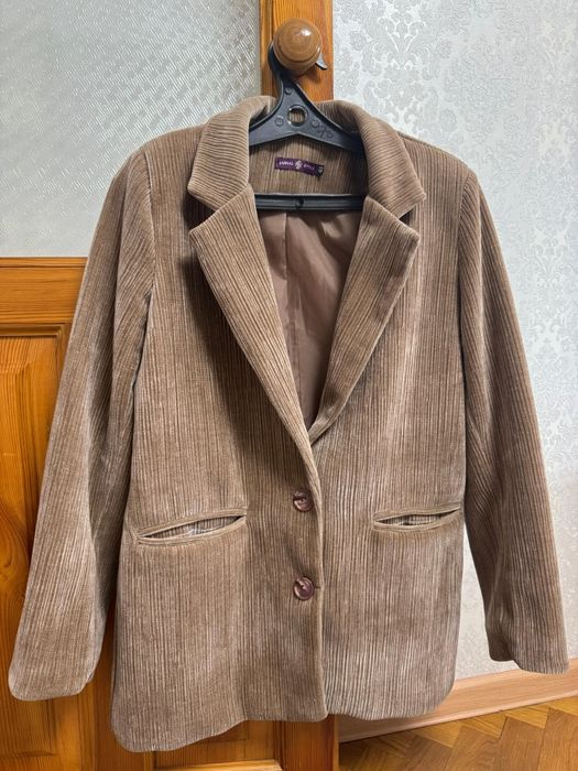 Продам платье новое