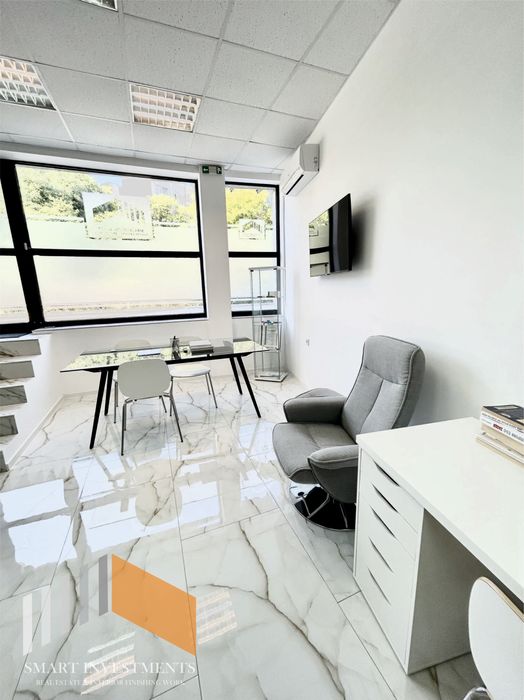 Продава се Магазин в Варна, Център - 43 кв.м за 2477 €/кв.м - Снимка #5