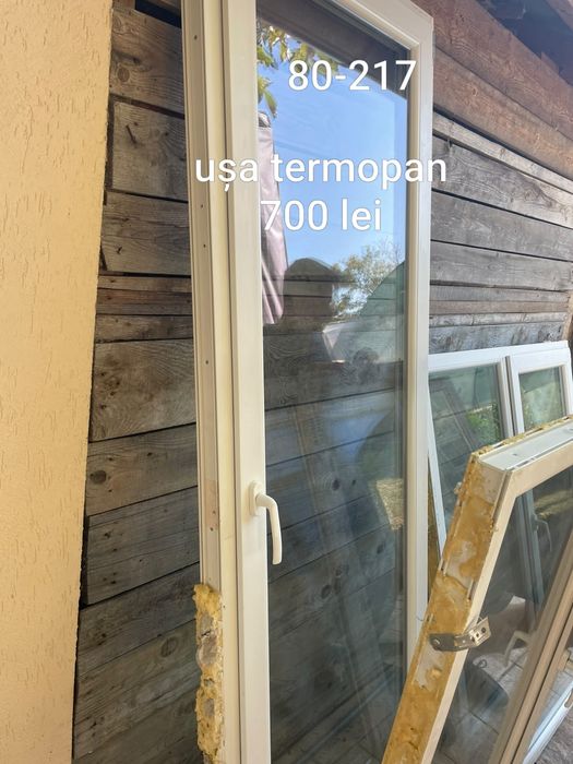 Vand usi si geamuri termopan noi  profil Rehau