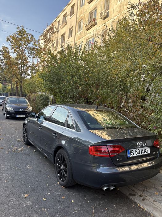AUDI A4 0 — imagine 3