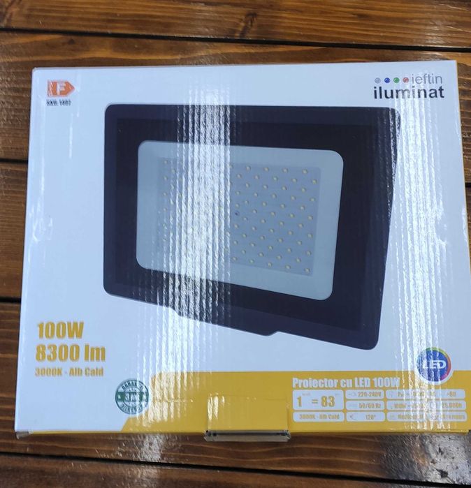 Reflector led 50w 80lei  100w 160lei