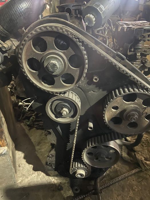 Мотор от пассат б3