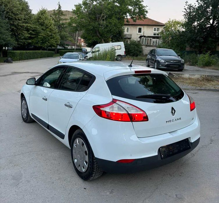 Renault  Megane III  1.5 dCI  нов внoс