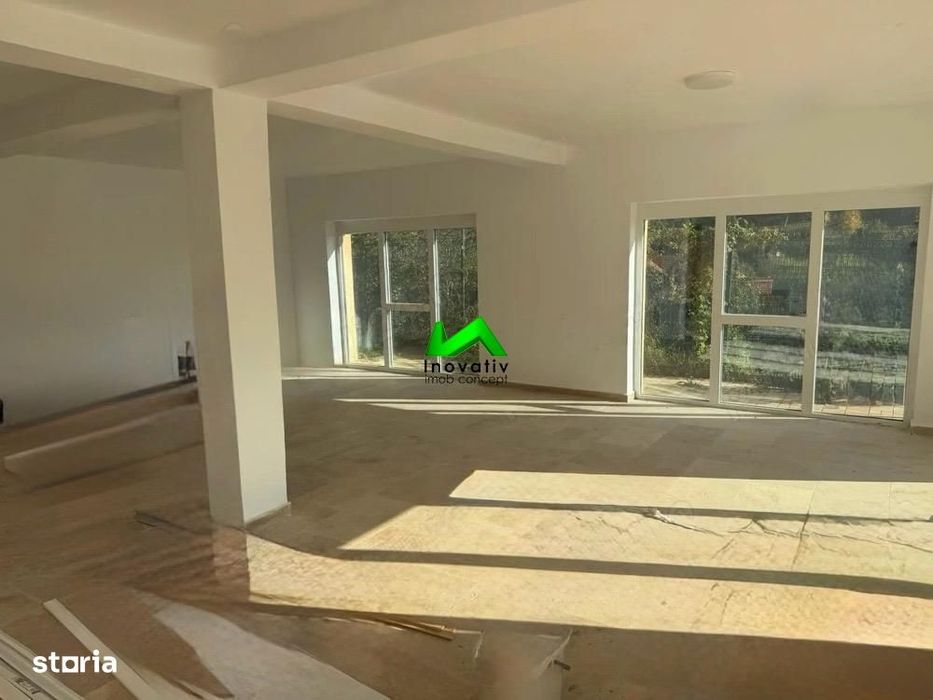 Casa de vanzare  6 camere Slimnic