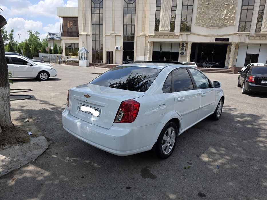 Jentra 3 Pazitsa Oq 2023 Yil Metan Gaz 4 Pakalena 49000 Prabek