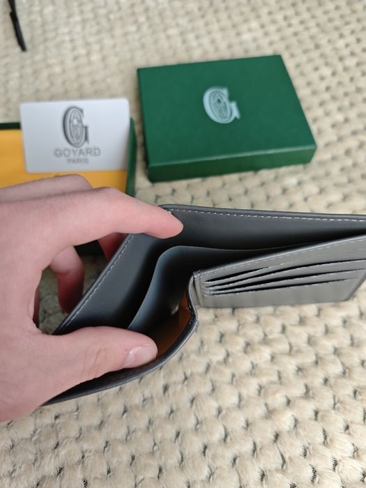 Goyard портфейл сив
