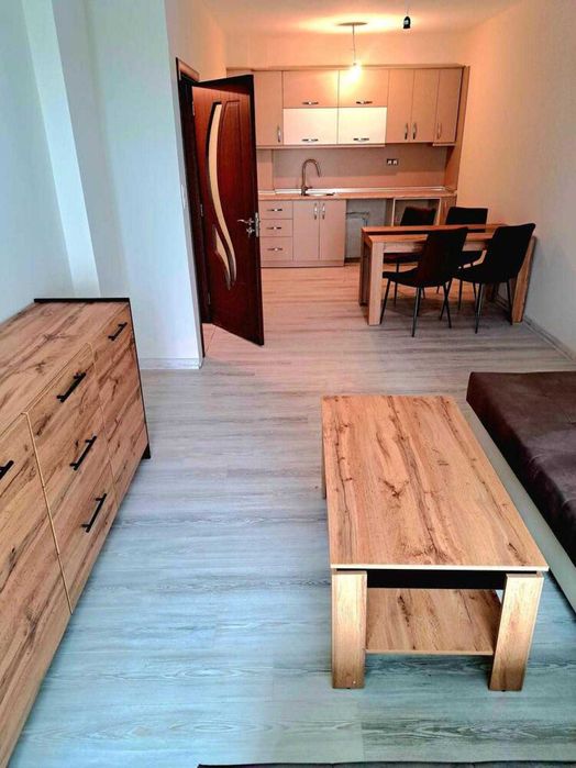 Двустаен апартамент