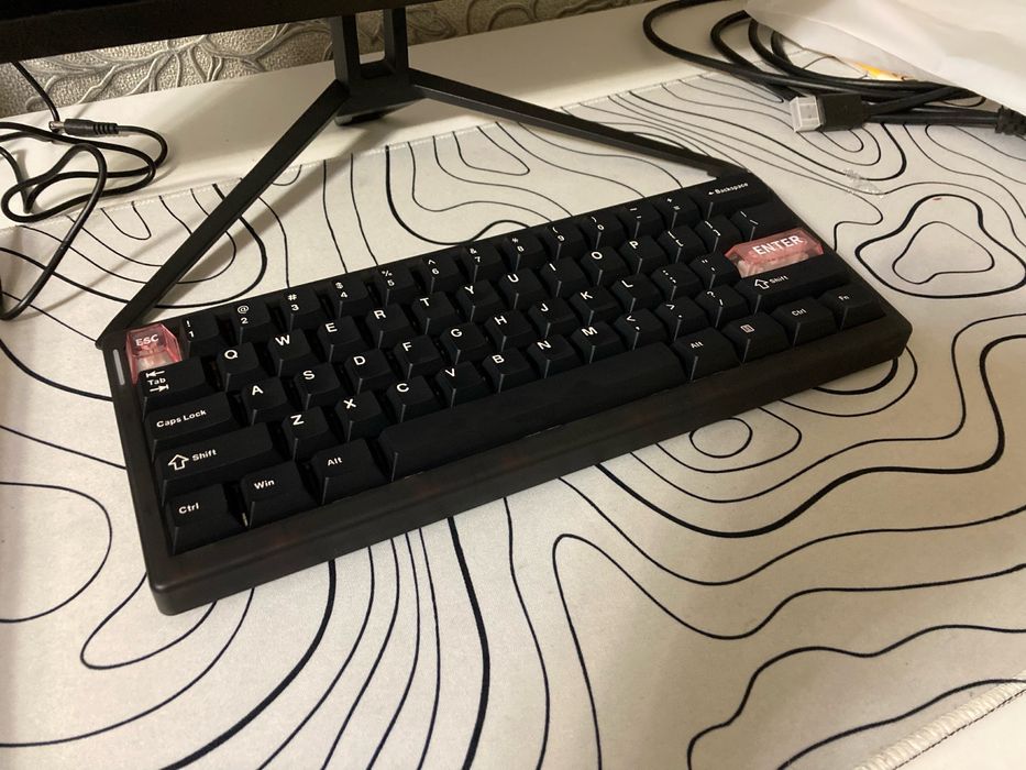 Продам клавиатуру и мышку