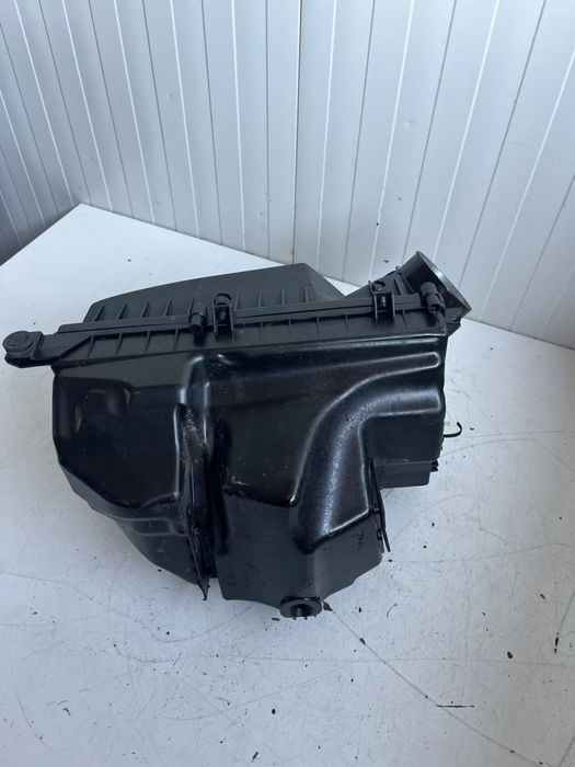 Carcasa Filtru Aer Volvo S60 S80 V60 V70 XC60 XC70 2014+ 31319684