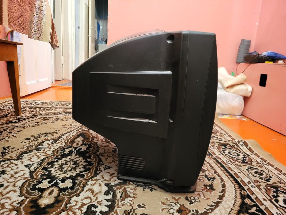 Телевизор не включается