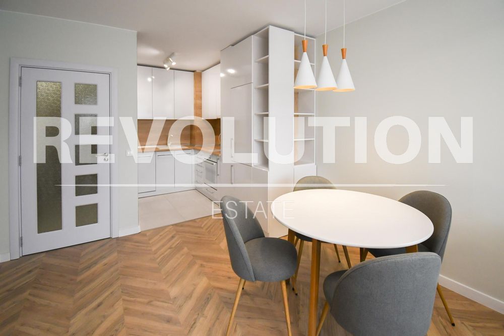 Дава се под наем Двустаен апартамент в София, Дървеница - 70 кв.м за 700 € - Снимка #2