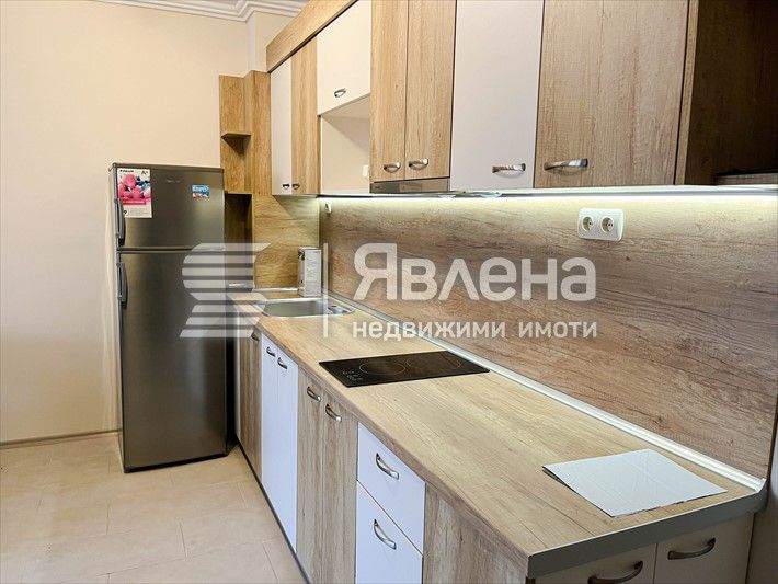 Продава се Тристаен апартамент в к.к. Слънчев бряг - 82 кв.м за 1366 €/кв.м - Снимка #2