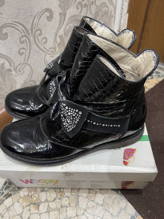 Классные туфли и ботинки