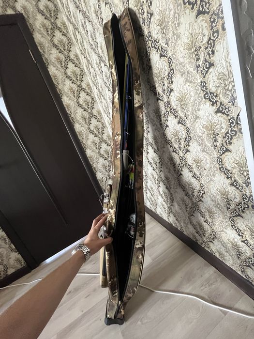 Продам рыболовные удилище в чехле