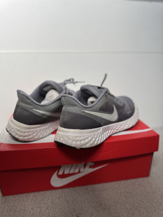 Обувки nike за спорт