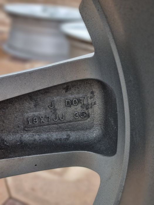 Диски титаниви на лексус