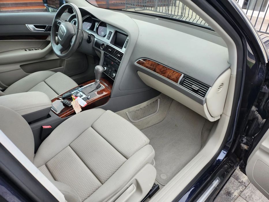 Audi A6 2011 benzină, 5.600 € — imagine 1