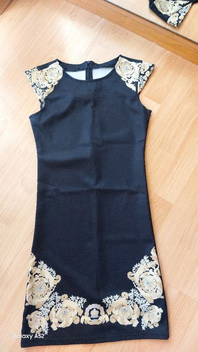 Дамски рокли ...