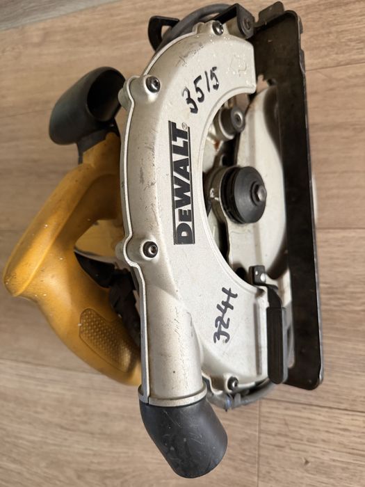 Пчёлка пила Dewalt