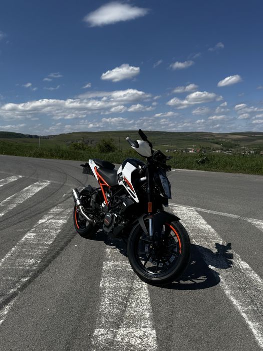 KTM Duke 125cc an 2020 km 19000