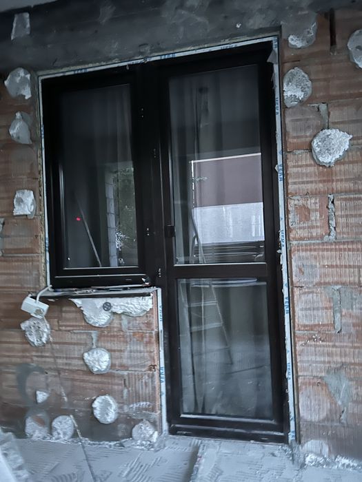 Usa si geam termopan Veka (Venge Mooreiche)