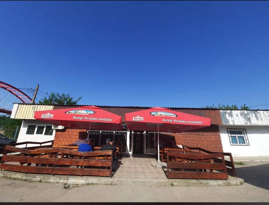 Spațiu comercial tip bar – parțial utilat, de vânzare