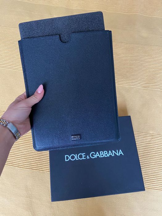 Husa tableta DOLCE & GABBANA dimensiuni: 20x26