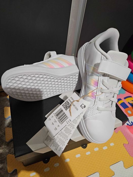 Детски обувки Adidas