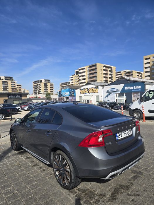 Volvo S60 Cross Country