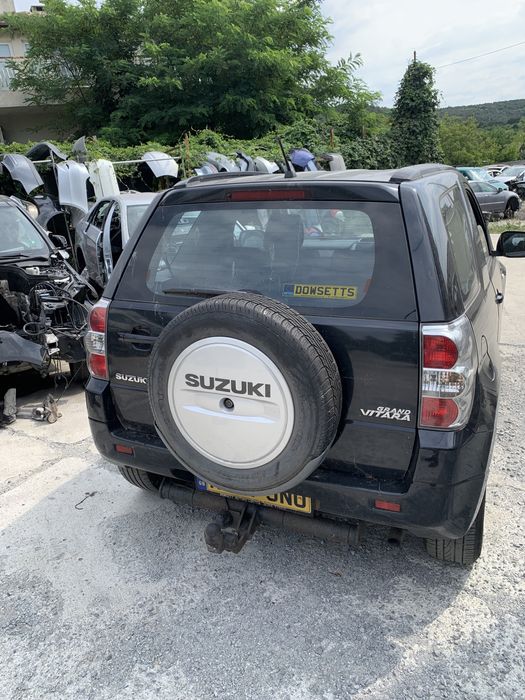 Suzuki Grand Vitara на части