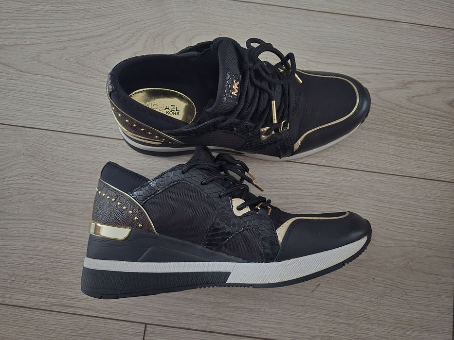 Adidași Michael Kors originali – aproape noi (stare excelentă)