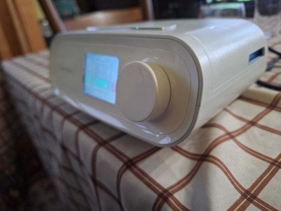 Aparat tratament apnee cpap Philips dreamstation.