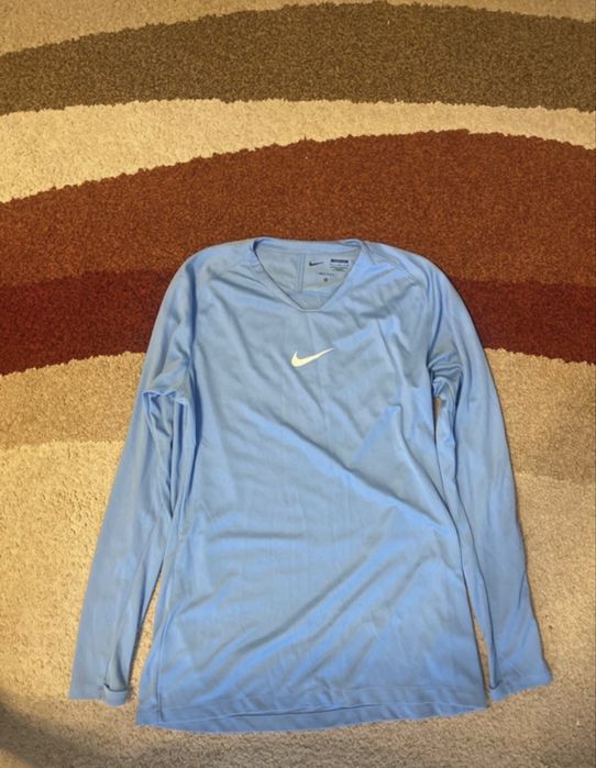 Bluza Nike.