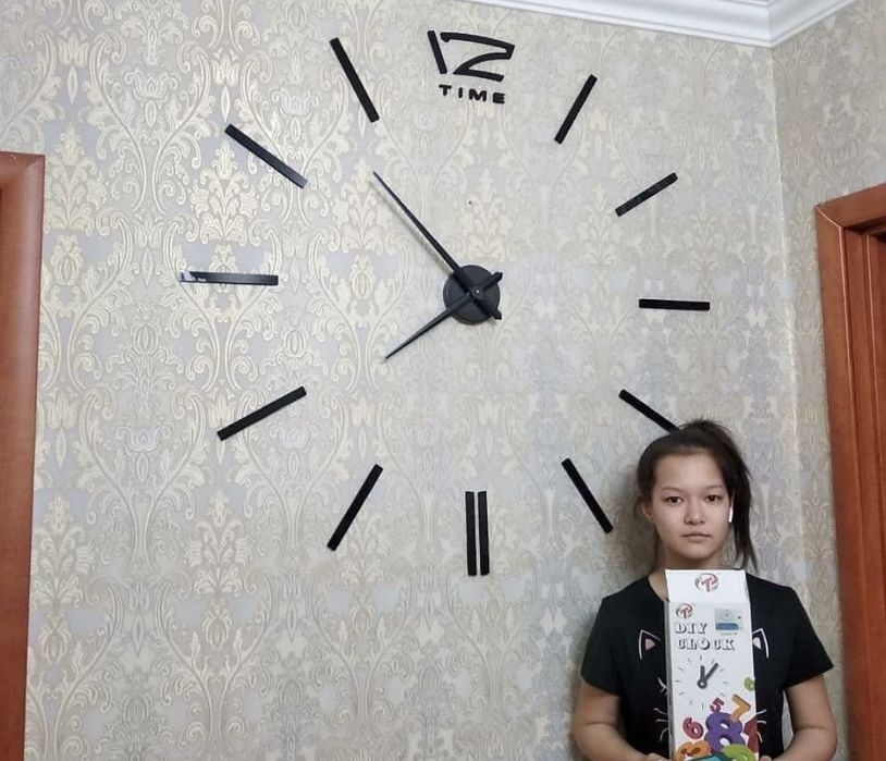 Продам 3D  часы.