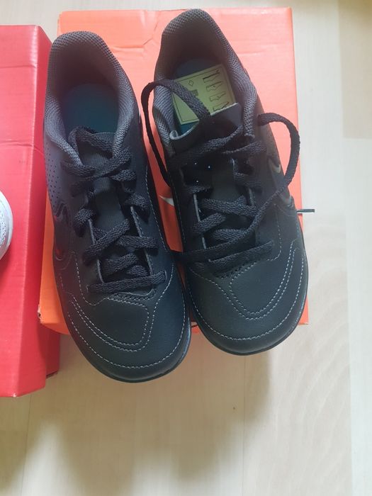 Adidasi copii Nike noi