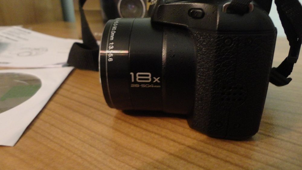 Цифров фотоапарат/Камера FUJIFILM FINEPIX S2960,14.0 MPx,,18x