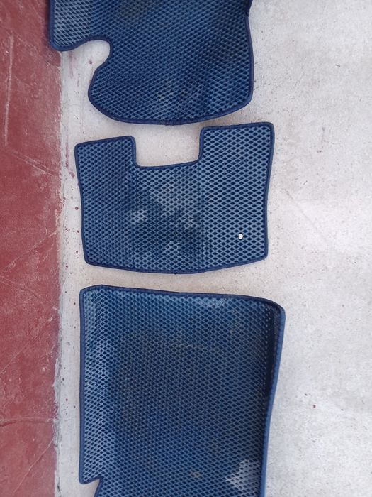 Полики для авто новое