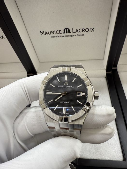 Часы Maurice Lacroix