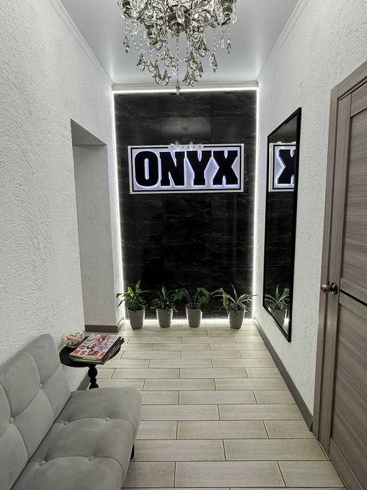 Продается  коммерческая недвижмость  4 мкр