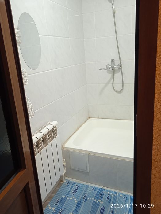 Uy ijaraga beriladi 2 xona yashash uchun xamma sharoit bor