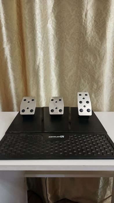 Продам игровой руль
