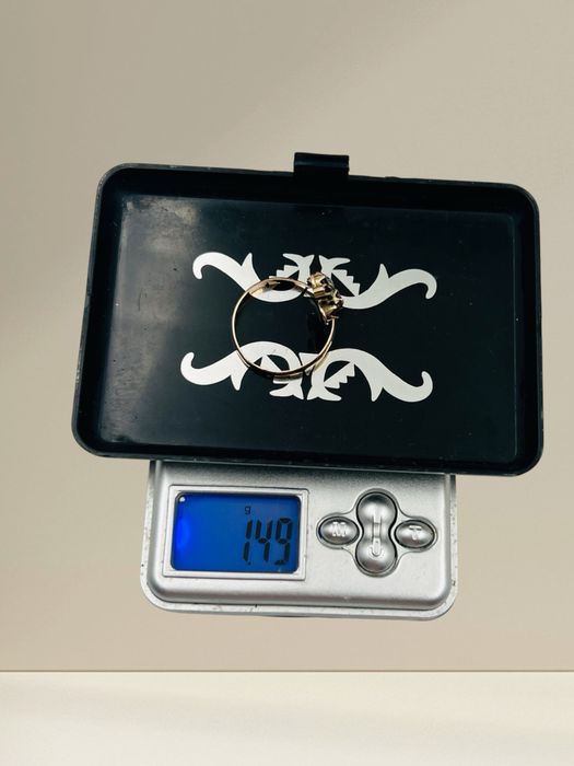 Пръстен с диамант ,сапфир, рубин и аметист