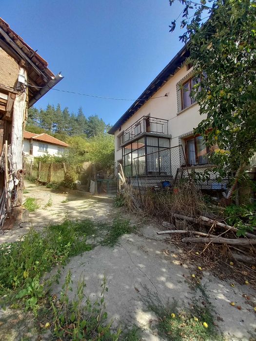 Продава се Къща в Самоков - 100 кв.м за 1275 €/кв.м - Снимка #1